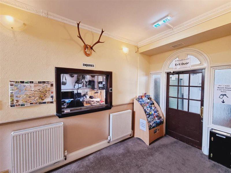 Roy Bridge Hotel Ройбрідж Екстер'єр фото